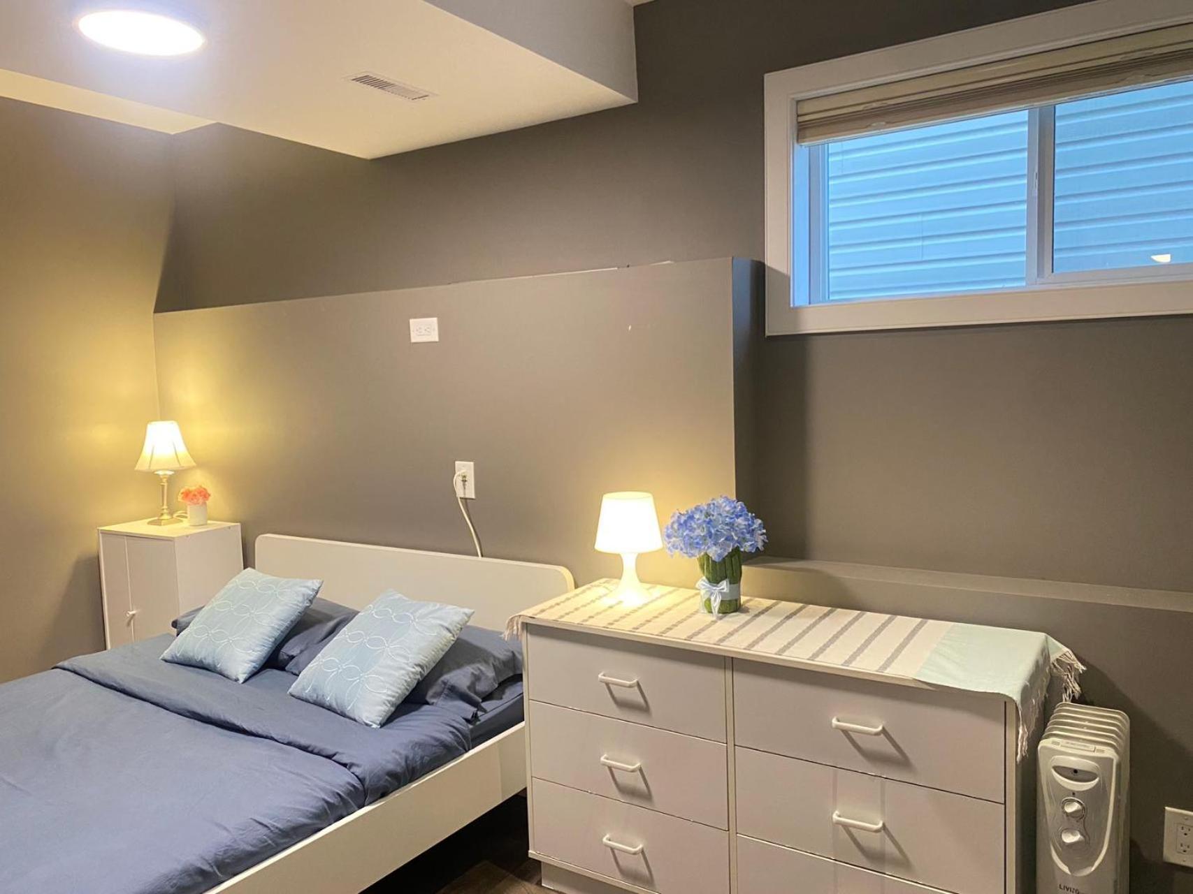 Lovely Home Calgary Extérieur photo